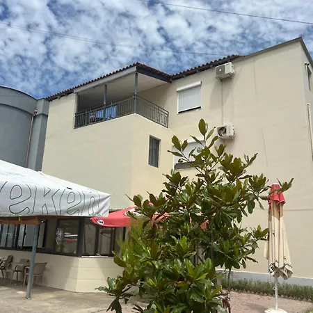 Hotel Noka *
